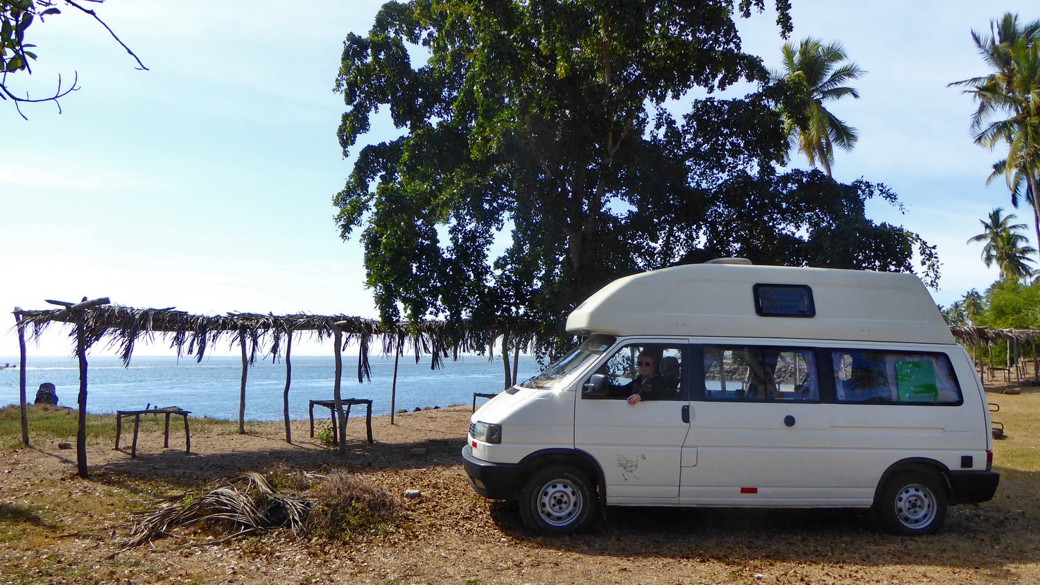 Our campsite Playa las Lupitas on the beach of Teacapan